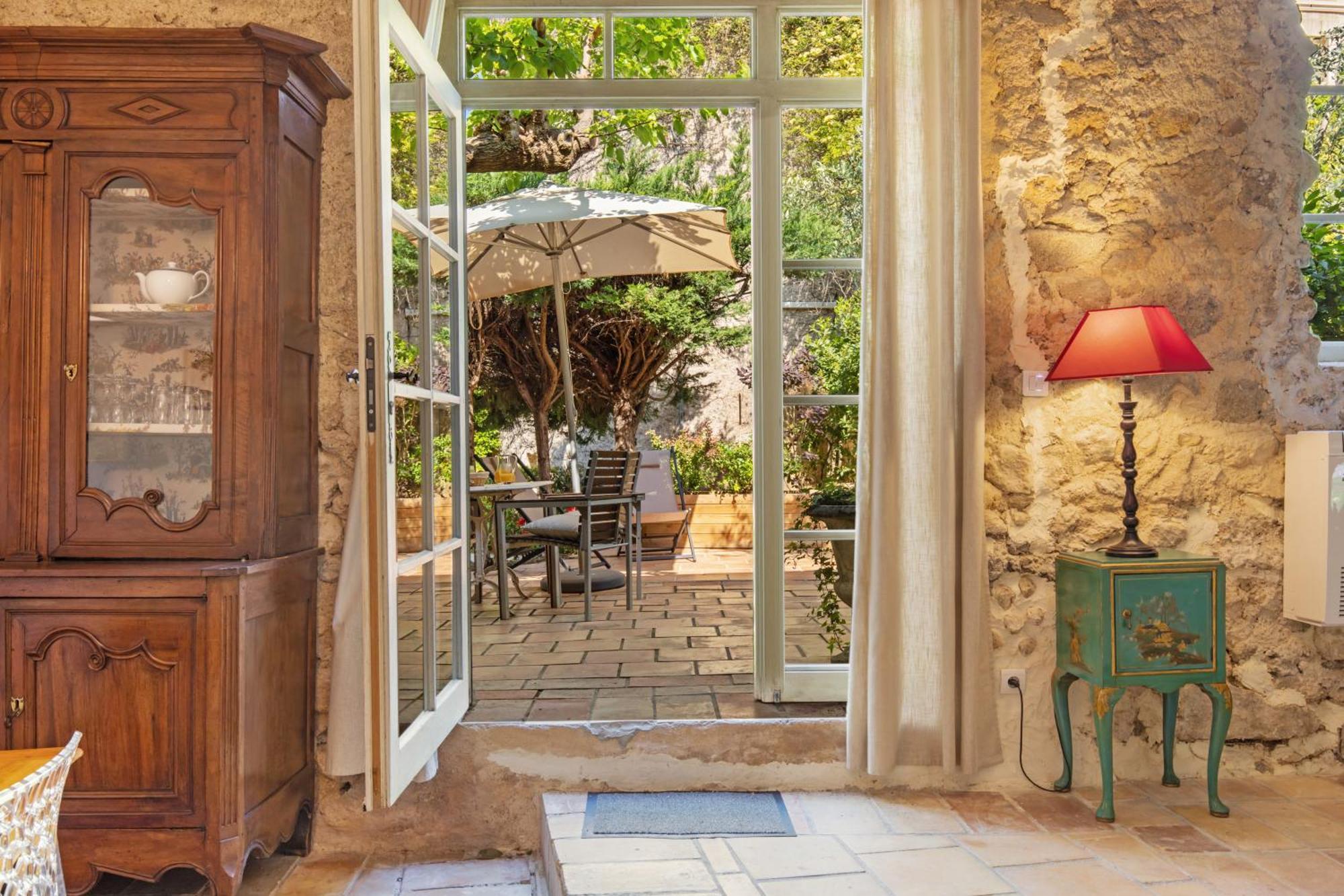 Chateau Hermitage De Combas Apart otel Servian Dış mekan fotoğraf