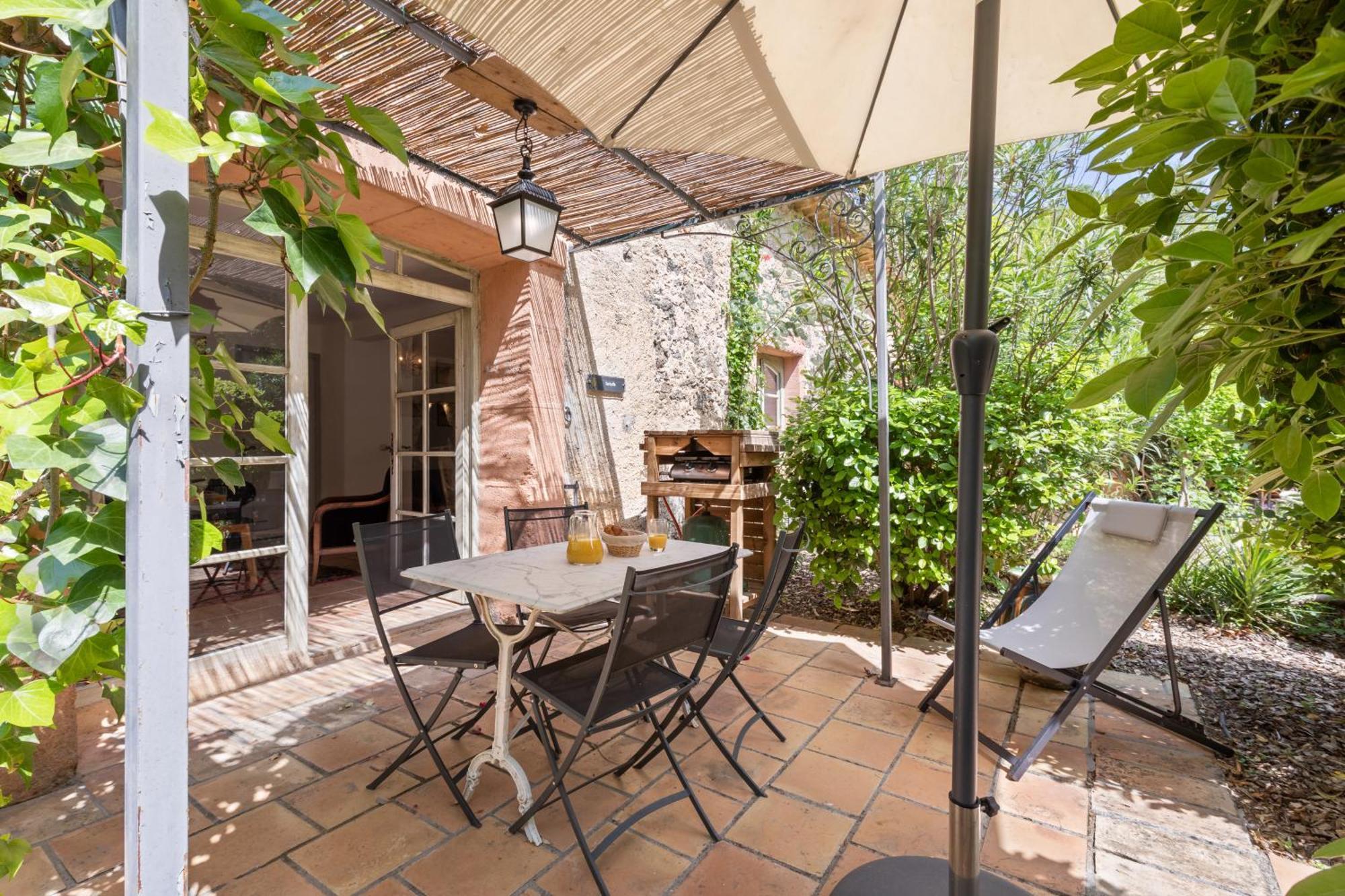 Chateau Hermitage De Combas Apart otel Servian Dış mekan fotoğraf